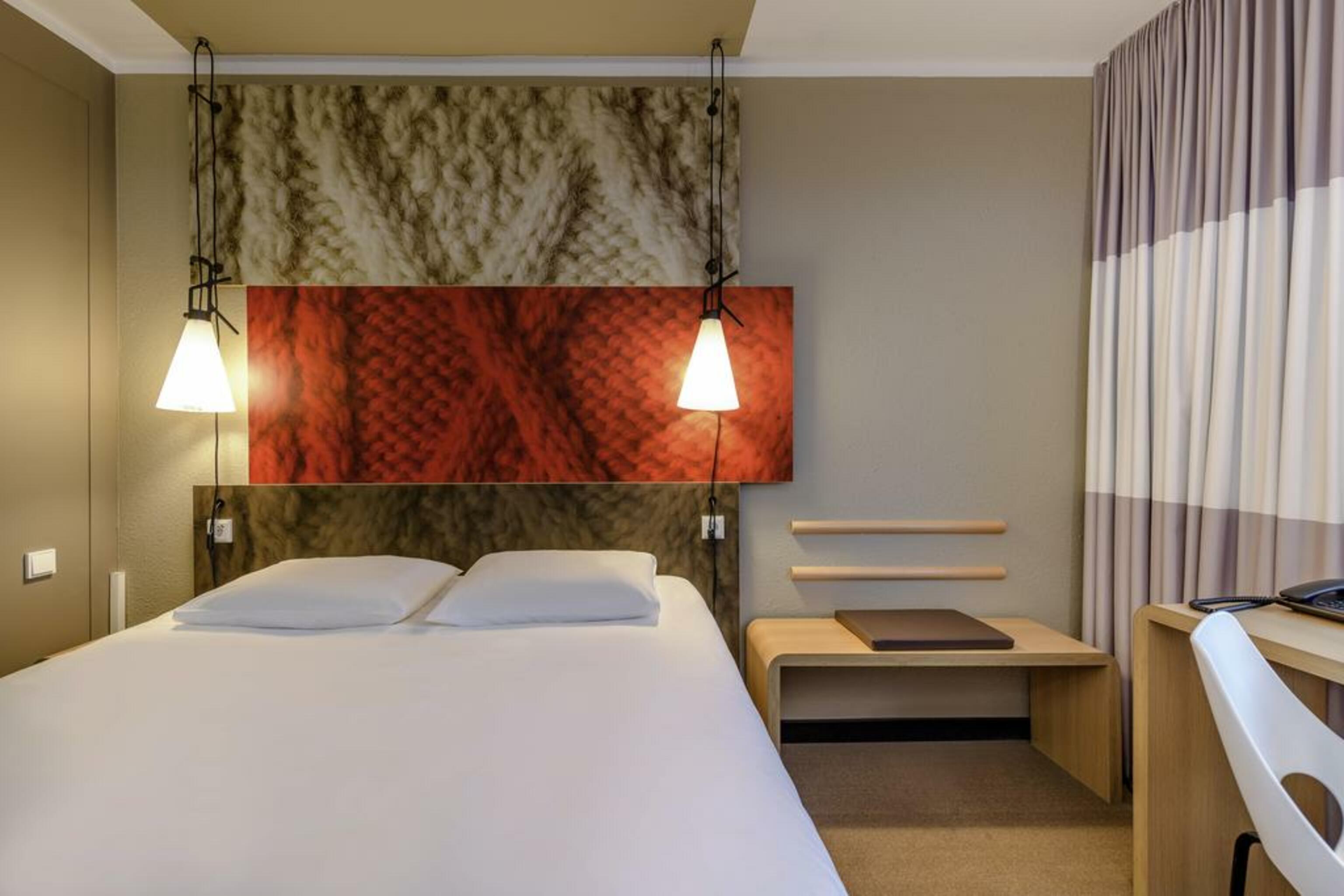 Hotel ibis Dijon Gare Exterior foto