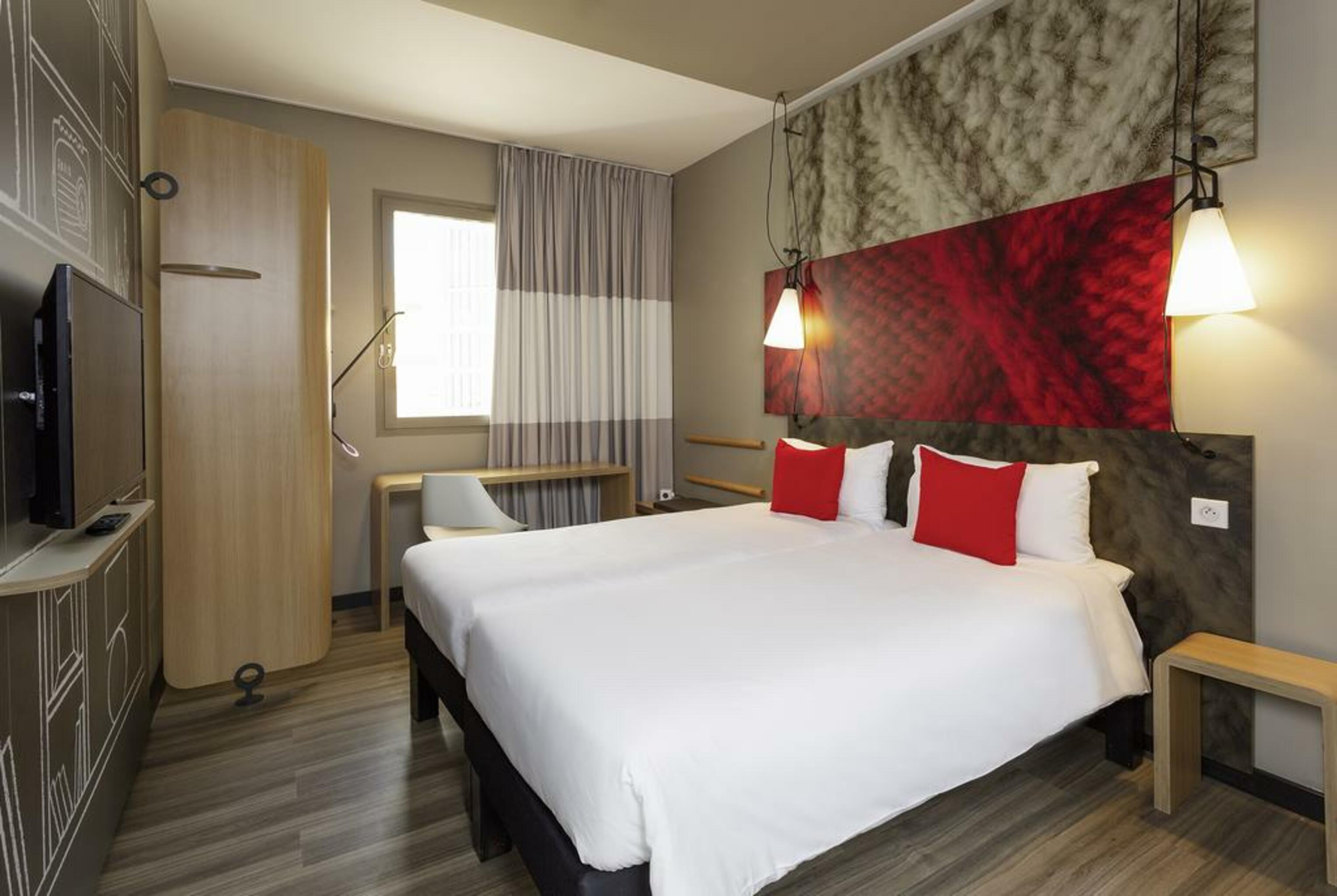 Hotel ibis Dijon Gare Exterior foto